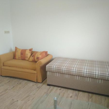 Apartmanove Ubytovanie Vkf Volkovce Bagian luar foto