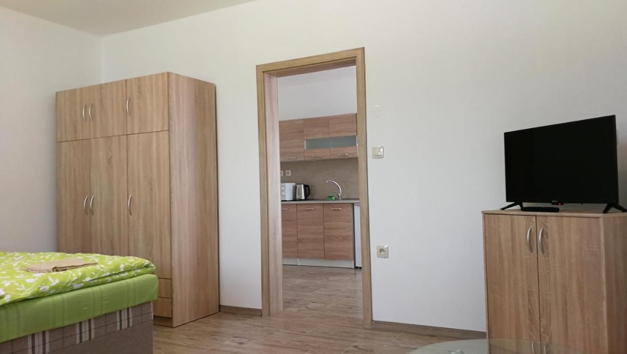 Apartmanove Ubytovanie Vkf Volkovce Bagian luar foto