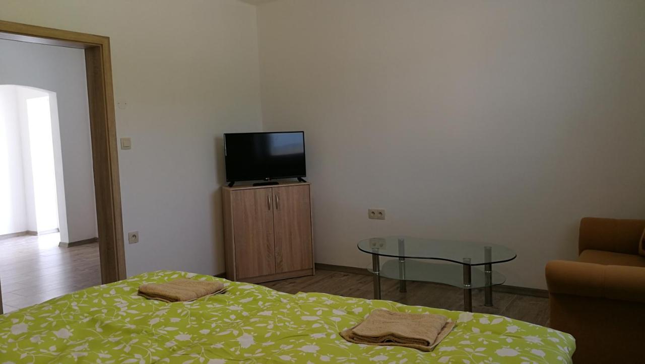 Apartmanove Ubytovanie Vkf Volkovce Bagian luar foto